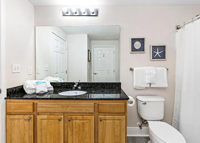 Crystal Tower Unit 1508 *
